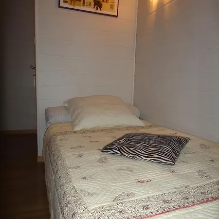 בית הארחה Le Tambourinet