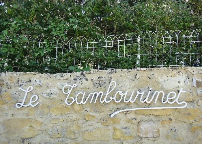 Le Tambourinet بيت ضيافة